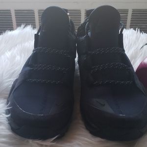 nike tech trainer amp